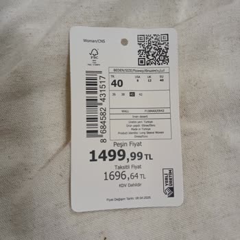 Yıkama Sonrası Elbisenin Renklerinde Solma Ve Farklılık Oluştu