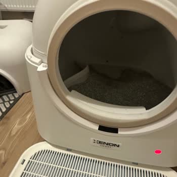 Otomatik Kedi Tuvaletinde Sürekli Düşen Ped Ve Yetersiz Müşteri Desteği