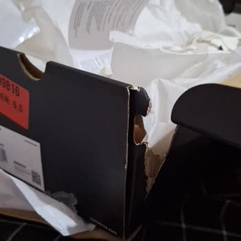 SuperStep Eksik Fatura Ve Hasarlı Kutu Nedeniyle İade Sorunu