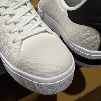 Kullanılmış Ve Hasarlı Ayakkabı, Eksik Hediye Paketi, İlgisiz Müşteri Hizmeti