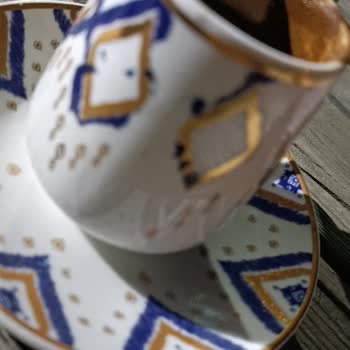 Acar Marka Fincanların Deseni Kısa Sürede Soyuldu, Firma İlgilenmiyor