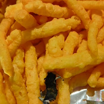 Paxito | Vbcudi.com Cipsin İçinden Deri Çıktı!