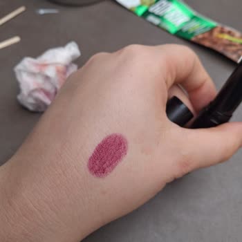 Flormar Creamy Stylo Rujda Beklenmeyen Renk Farklılığı Hayal Kırıklığı Yarattı