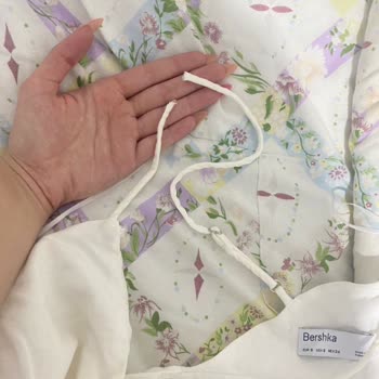 Elbisemin Askısı Kasıtlı Olarak Kesildi, İade Edilmek İsteniyor!