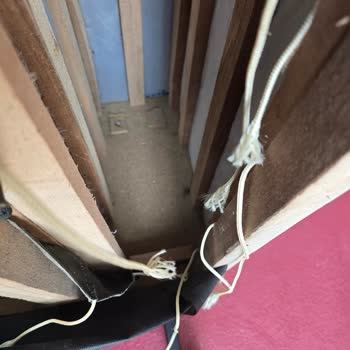 Aldığımız Koltuklardan Tahtakuruları Çıktı, Firma İlgisiz Ve Faturasız Satış Yaptı