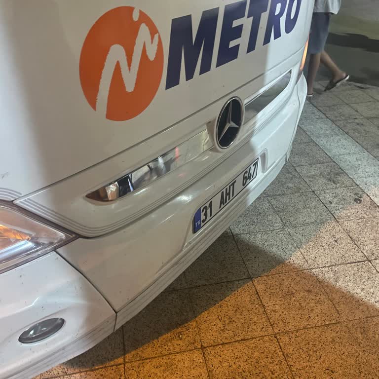 Metro Turizm Otobüsünde Arıza Ve Yolculara Bilgi Eksikliği!
