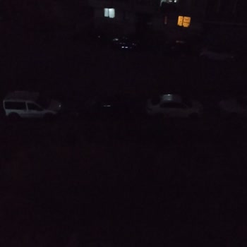 Altınşehir'de 1 Aydır Yanmayan Sokak Lambaları Mağduriyeti