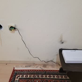 Yıldırım Nedeniyle Yanan Modemimin Ücretsiz Değişimini İstiyorum