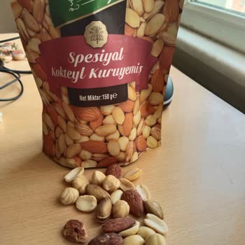 A101den Alınan Kuruyemişte Sürekli Kurtlu Ve Bayat Ürün Sorunu