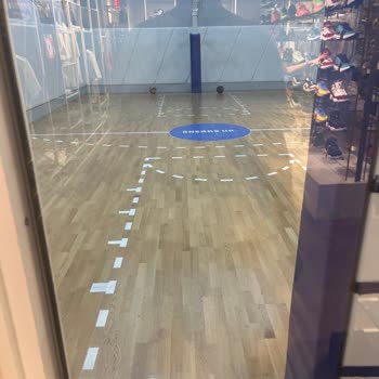 Sneaks Up Mağazasındaki Basketbol Sahasının Uzun Süredir Kapalı Olması