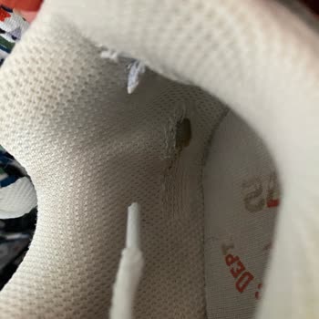 Online Lostra Hizmetinde Kötü İşçilik Ve Eksik Hizmet Deneyimi