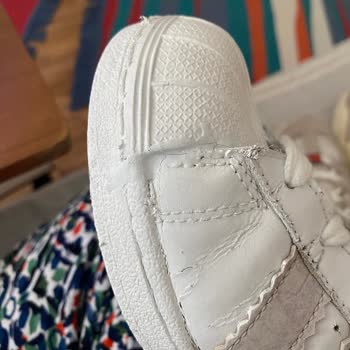 Online Lostra Hizmetinde Kötü İşçilik Ve Eksik Hizmet Deneyimi