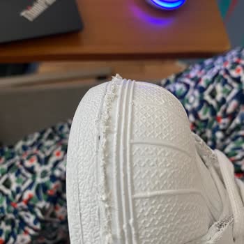 Online Lostra Hizmetinde Kötü İşçilik Ve Eksik Hizmet Deneyimi