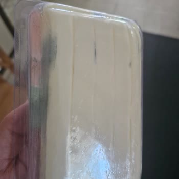 Açılmamış Peynirin Dolapta Küflenmesi Ve Saklama Koşullarıyla İlgili Endişe