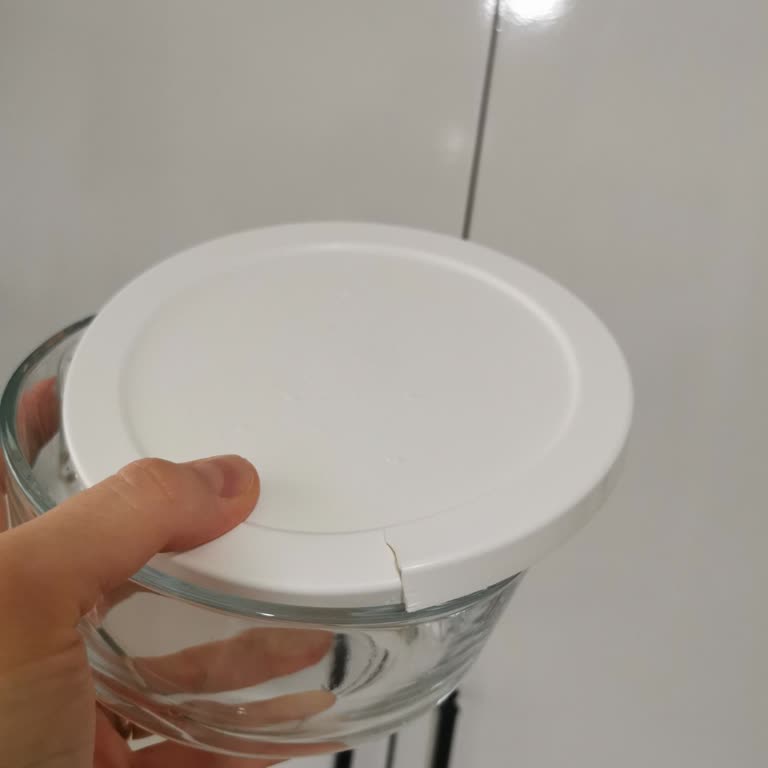 Paşabahçe Saklama Kabı Kapakları Kısa Sürede Deforme Oldu Yedek Kapak Satışı Yok