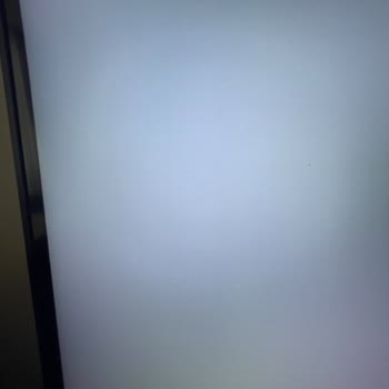 Yeni Alınan Televizyonda Ölü Piksel Sorunu Ve Samsung'dan Yetersiz Destek