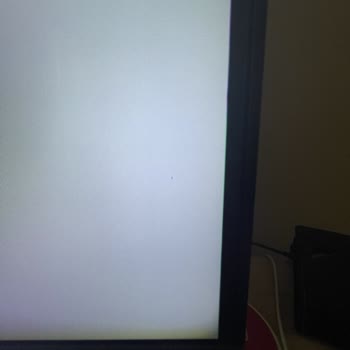 Yeni Alınan Televizyonda Ölü Piksel Sorunu Ve Samsung'dan Yetersiz Destek