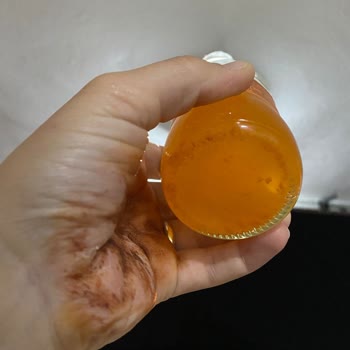 Mandalina Maden Suyunda Yabancı Parçacıklar Gördüm, Rahatsız Oldum