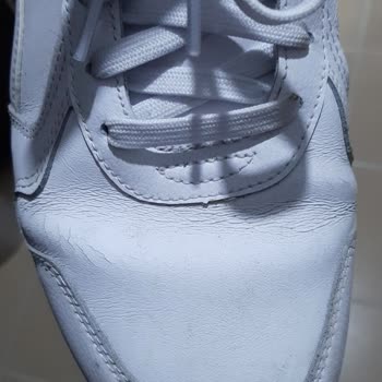 Satın Alınan Ayakkabıda Kısa Sürede Çatlak Oluşması