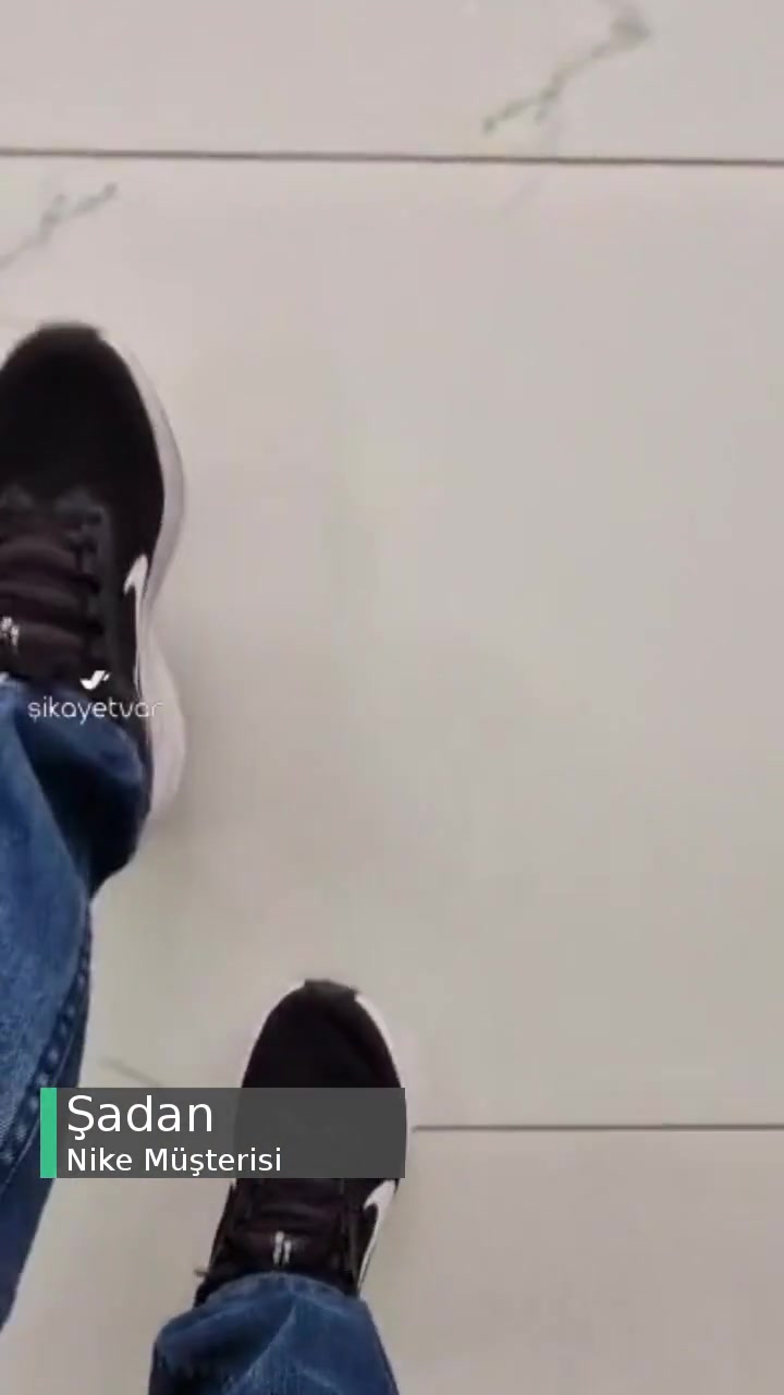 In Street Firmasından Aldığım Nike Ayakkabı Tabanından Gelen Ses! videonun kapak resmi