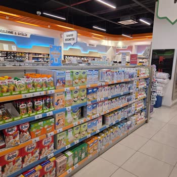 Tarihi Geçmiş Bebek Mamalarının Satışı Ve Yetersiz Bilgilendirme