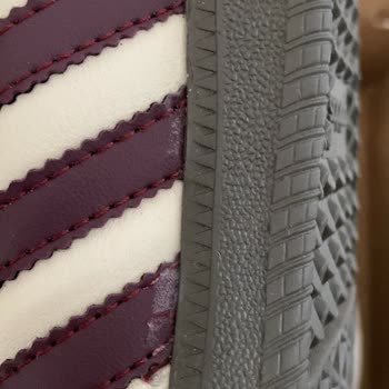 Stepza Kusurlu Ayakkabı Ve Yetersiz Müşteri Hizmeti: Ücret İadem Yapılmıyor!