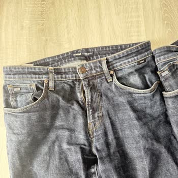 Mavi Pantolonlarda Renk Solması Ve Değişim Talebi