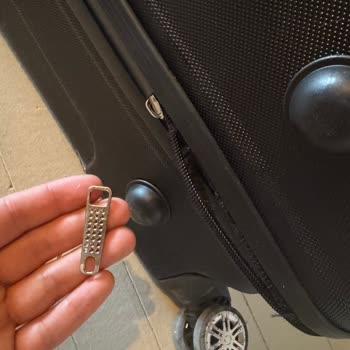 THY İle Uçuş Sonrası Hasarlı Valiz Ve Kayıp Eşya Mağduriyeti