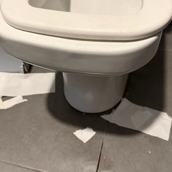 Petrol Ofisi Lavabolarının Temizlik Ve Donanım Sorunu