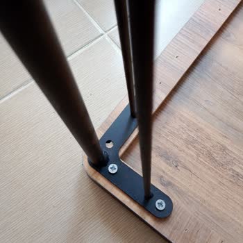 Kusurlu Mutfak Masası Seti Ve Yetersiz Müşteri Hizmeti