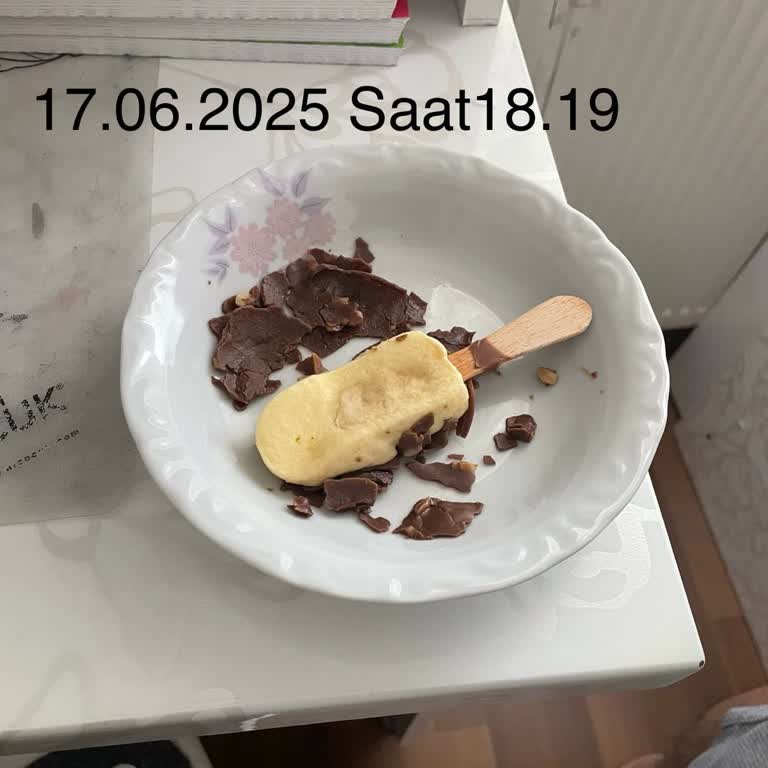 Magnum Dondurma Sünger Gibi Erimiyor Ve Tadı Kötü