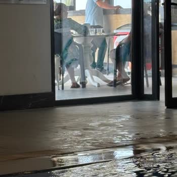 Beklentileri Karşılamayan Hizmet Ve Hijyen Sorunları