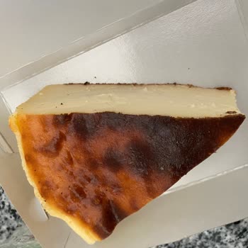 Hijyen Sorunları Ve İlgisiz Personel Nedeniyle Ücret İadesi Talebim Var