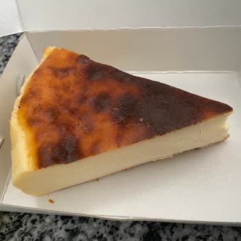 Hijyen Sorunları Ve İlgisiz Personel Nedeniyle Ücret İadesi Talebim Var