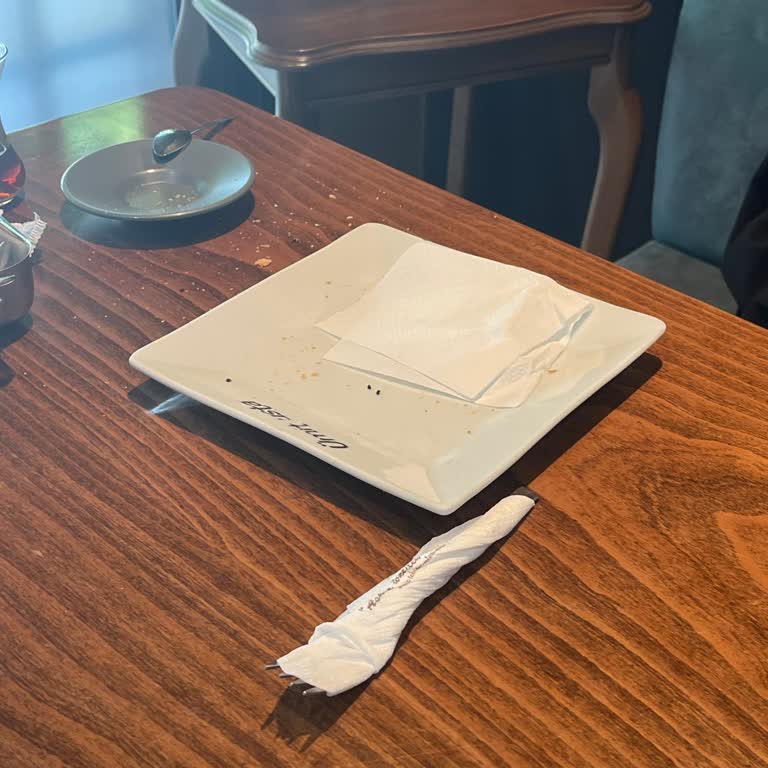 Gölcük'te Hizmet ve Temizlikle İlgili Deneyim