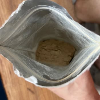 Aldığım Matcha'nın Rengi Ve Kokusu Beklentilerimi Karşılamadı