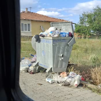 Köylerde Çöp Toplama Hizmeti Yetersiz Ve Çevre Kirliliği Artıyor