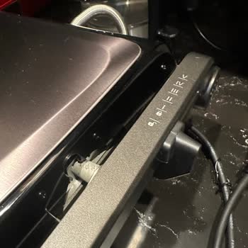 Philips Tost Makinesi Kısa Sürede Parça Kırılması Ve Hayal Kırıklığı