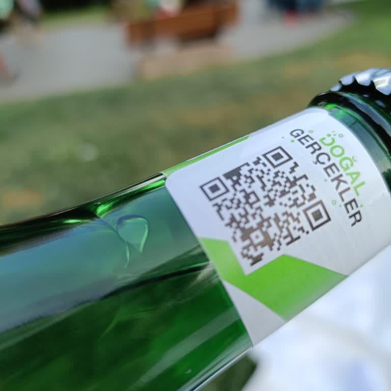 Kızılay İçecek Soda'da Cam Kırığı Tehlikesi