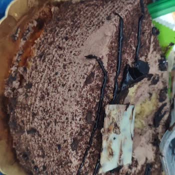 Bayat Pasta, İlgisiz Hizmet: 330 TL’lik Büyük Hayal Kırıklığı