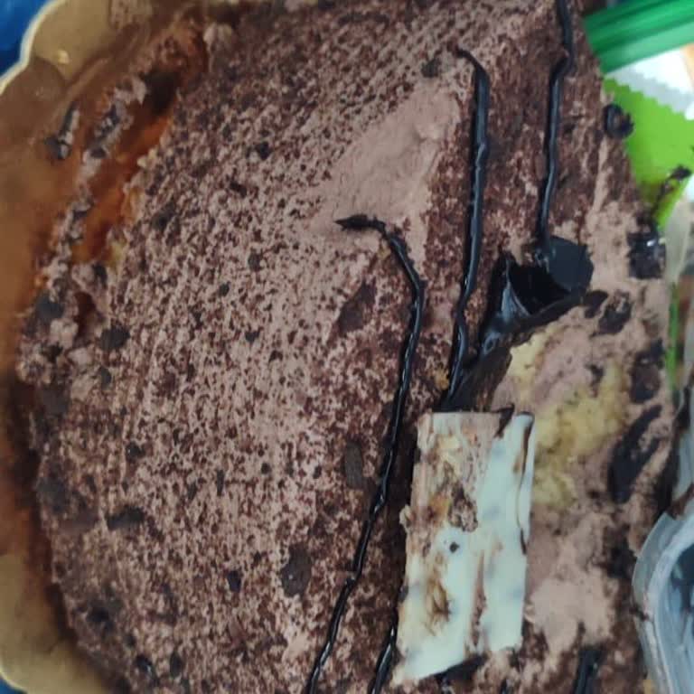 Bayat Pasta, İlgisiz Hizmet: 330 TL’lik Büyük Hayal Kırıklığı