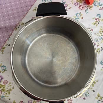 Fissler Düdüklü Tencerede İlk Kullanımda Leke Sorunu Ve Hayal Kırıklığı