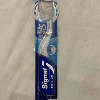 Üç Kullanımda Kırılan Diş Fırçası Hayal Kırıklığı Yarattı