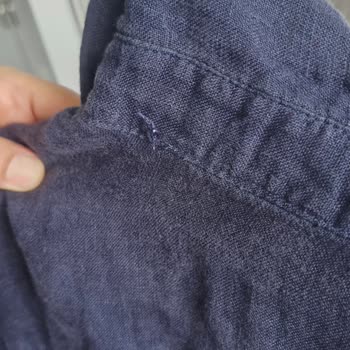 Kısa Sürede Solan Gömleğe Mavi'den Hayal Kırıklığı