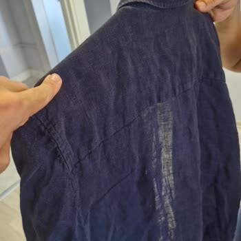 Kısa Sürede Solan Gömleğe Mavi'den Hayal Kırıklığı