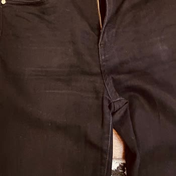 Satın Aldığım Pantolonun Rengi Kısa Sürede Değişti, Mağdur Edildim