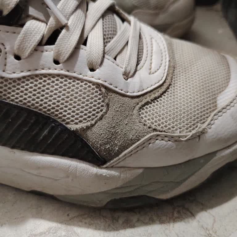 Garantili Ayakkabım 9 Ayda Yırtıldı, Trendyol'dan Destek Yok!