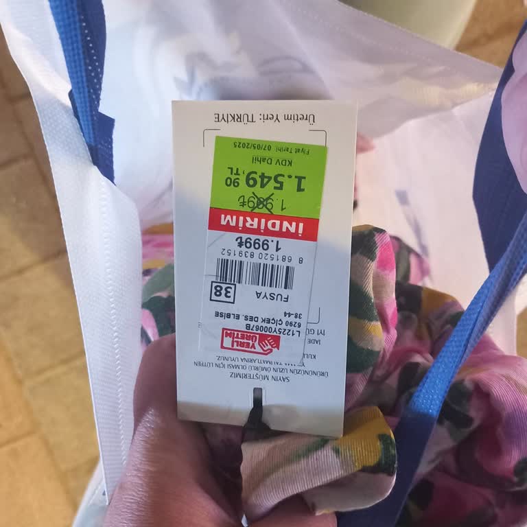 Değişim İçin Gittiğim Mağazada Yalancı Muamelesi Gördüm, Hakkımı Helal Etmiyorum