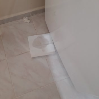 Arçelik Buzdolabında Tekrarlayan Su Akıtma Sorunu Ve Hayal Kırıklığı