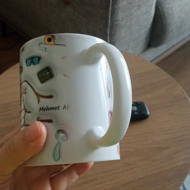 Aldığım Kupa Bardak Silik Ve Müşteri Hizmetleri Yetersiz